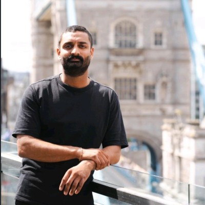 Jaymin Korant portrait